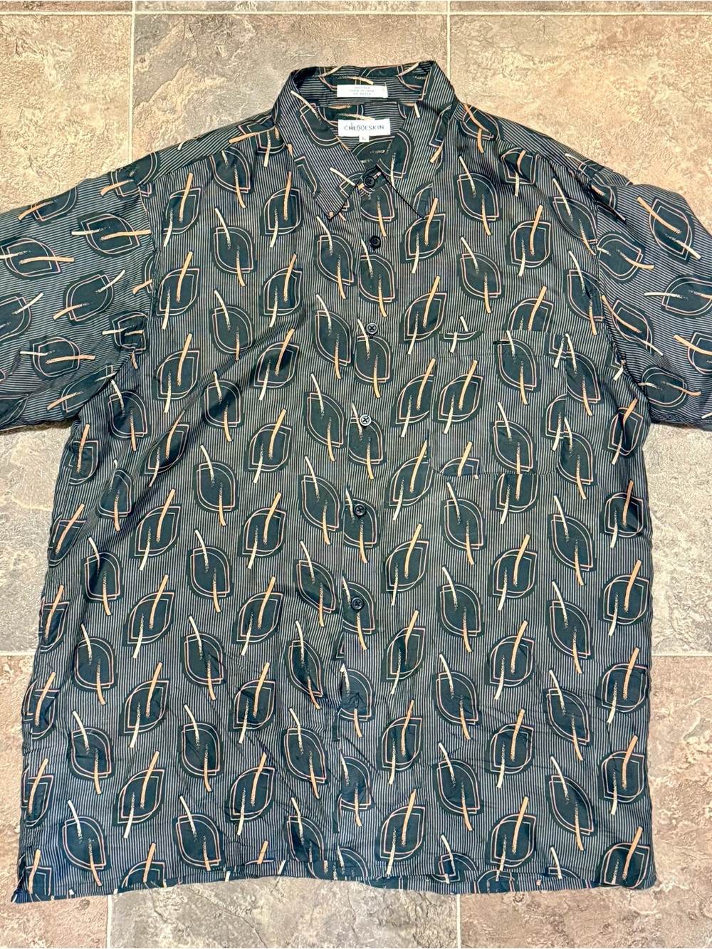 VINTAGE SILK BUTTON UP